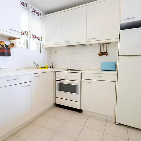 Nyaraló Angie By The Sea